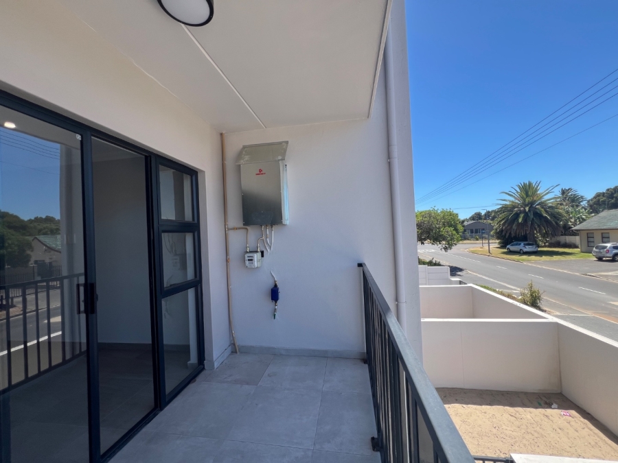 2 Bedroom Property for Sale in Table View Western Cape